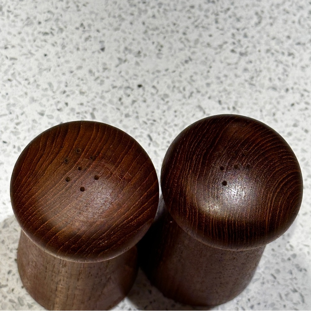 Vintage Danish Teak Salt and Pepper Shakers, MCM Style, Mushroom Shape - Picture 3 of 6
